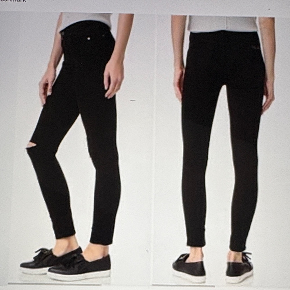 7 For All Mankind Ankle Gwenevere Black Distressed Size 30